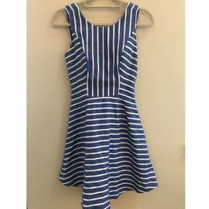 Blue and white striped Vineyard Vines dress